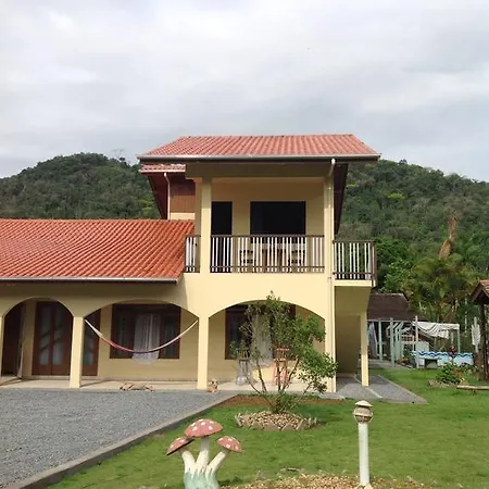 Bei Mot - Apartamento De Ferias Pomerode Exterior photo